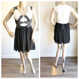 NEW Rewind cream/black lace dress